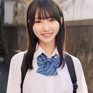 skho182｜しおりちゃん